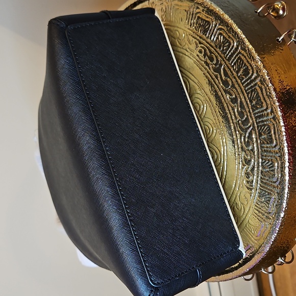 Kate Spade Dashing Beauty Penguin Small Lottie NWT - Picture 13 of 15